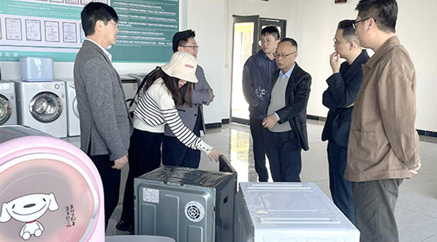 再續(xù)前緣！客戶遠(yuǎn)道而來到訪金環(huán)電器洽談滾筒干衣機(jī)合作