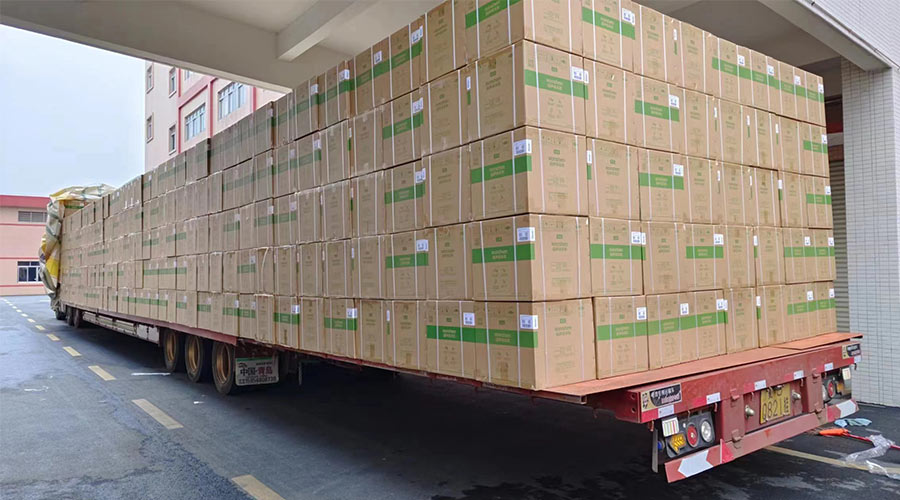 場(chǎng)面壯觀！國(guó)內(nèi)某知名品牌客戶2000臺(tái)波輪洗衣機(jī)高效裝柜完畢