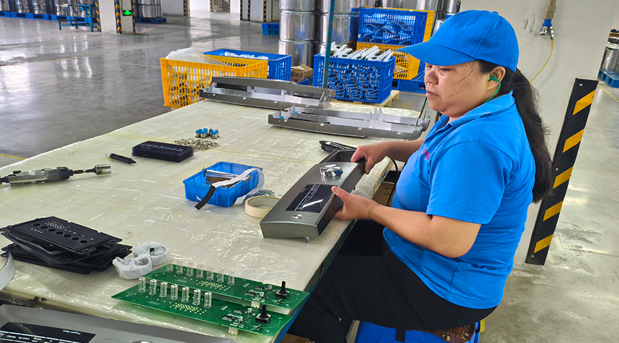 品質(zhì)源于嚴苛測試，金環(huán)電器的實驗室保障