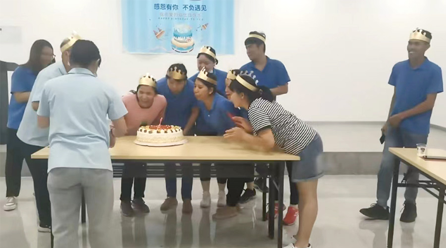 金環(huán)電器6月份員工生日會  美好如約而至！