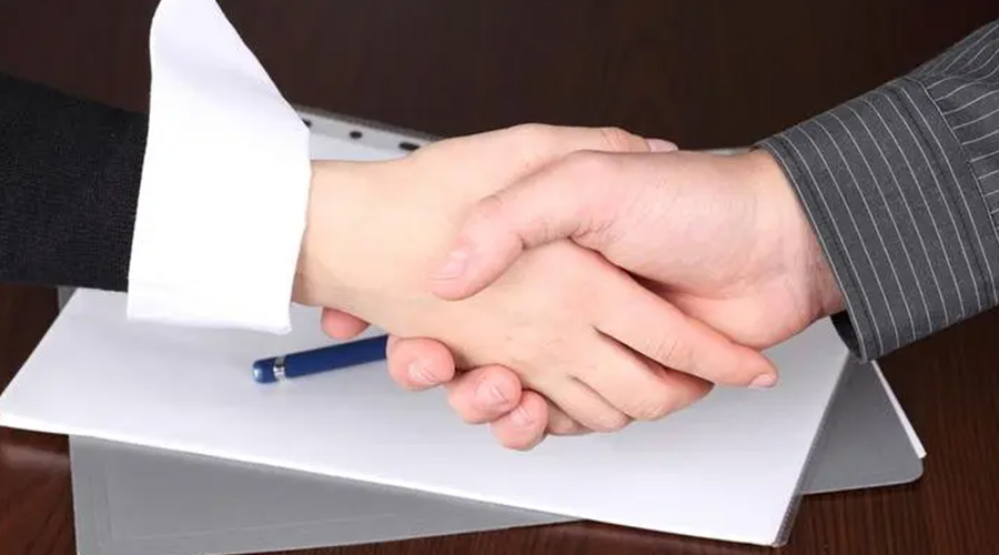 好產(chǎn)品引關(guān)注！金環(huán)電器共享干衣機(jī)吸引客戶前來(lái)洽談合作